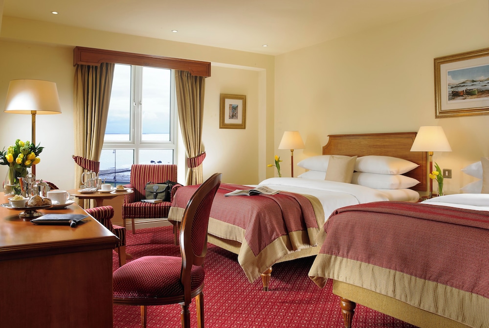 

Roma - Galway - Galway Bay Hotel Conference & Leisure Centre