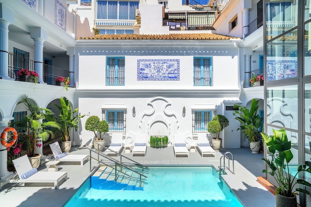 

Firenze - Torremolinos - Hotel La Fonda