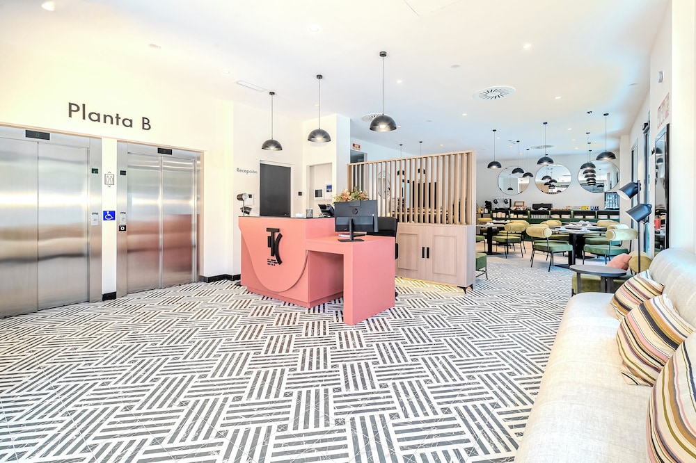 

Cagliari - Madrid - ITC Madrid by Soho Boutique