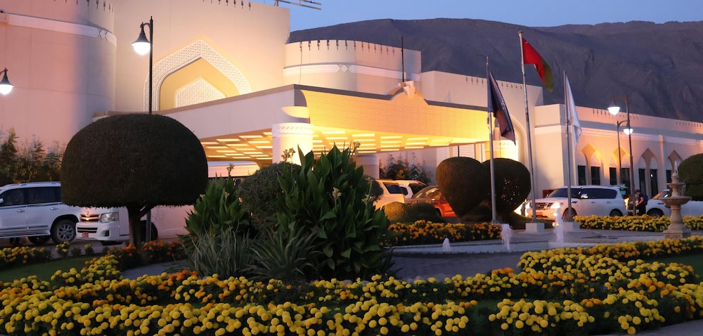 

Verona - Nizwa - Golden Tulip Nizwa Hotel