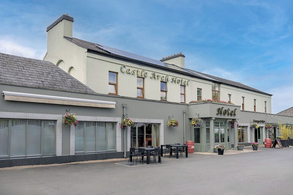 Castle Arch Hotel