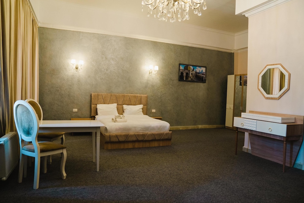 

Milano - Baku - Olive Garden Hotel Baku
