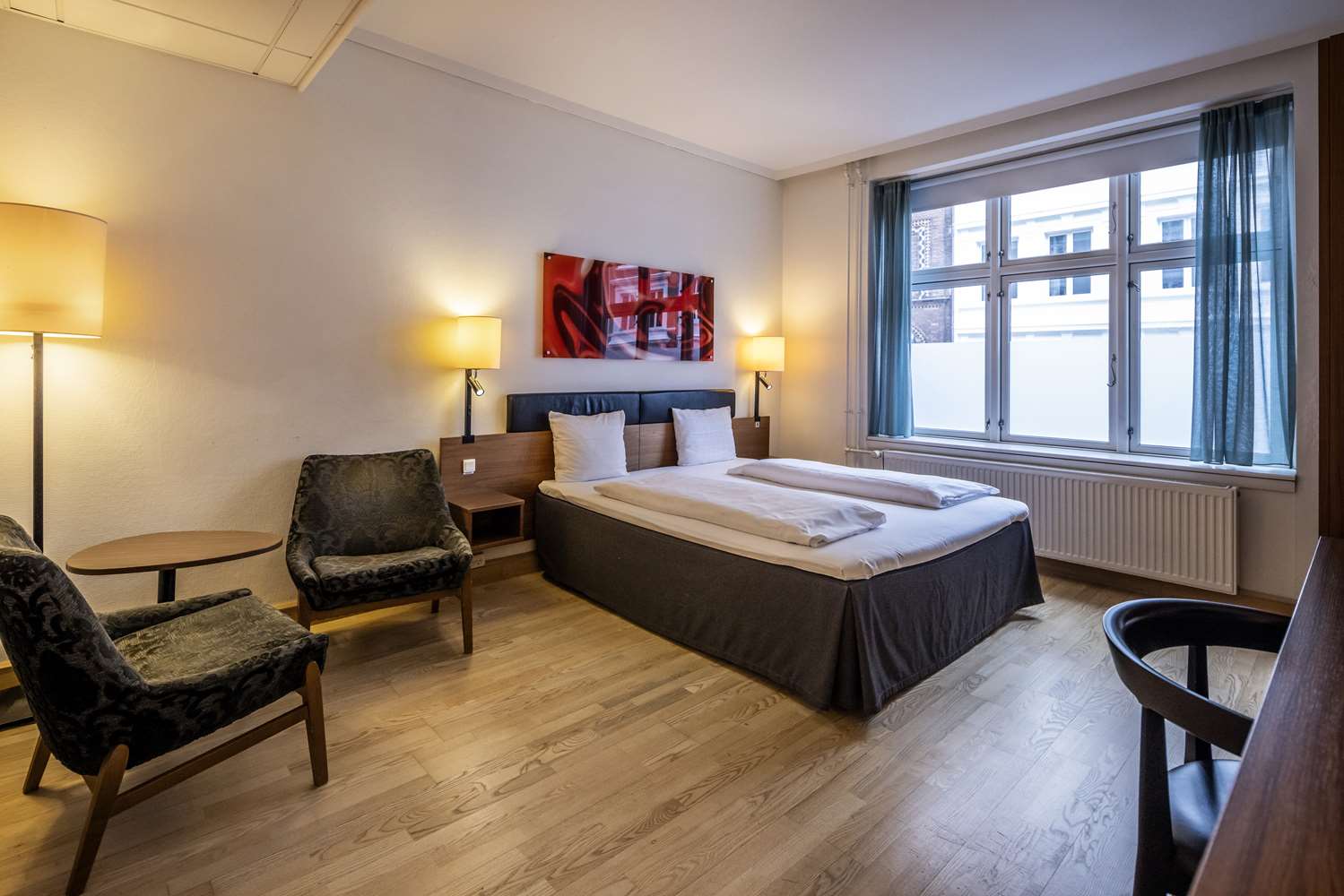 Suite, junior