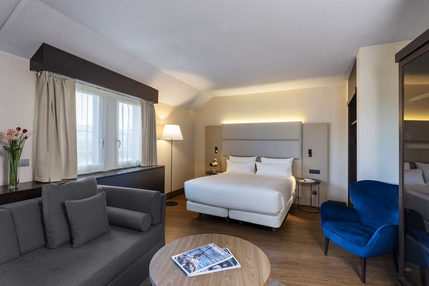 

Napoli - Ginevra - NH Geneva Airport Hotel