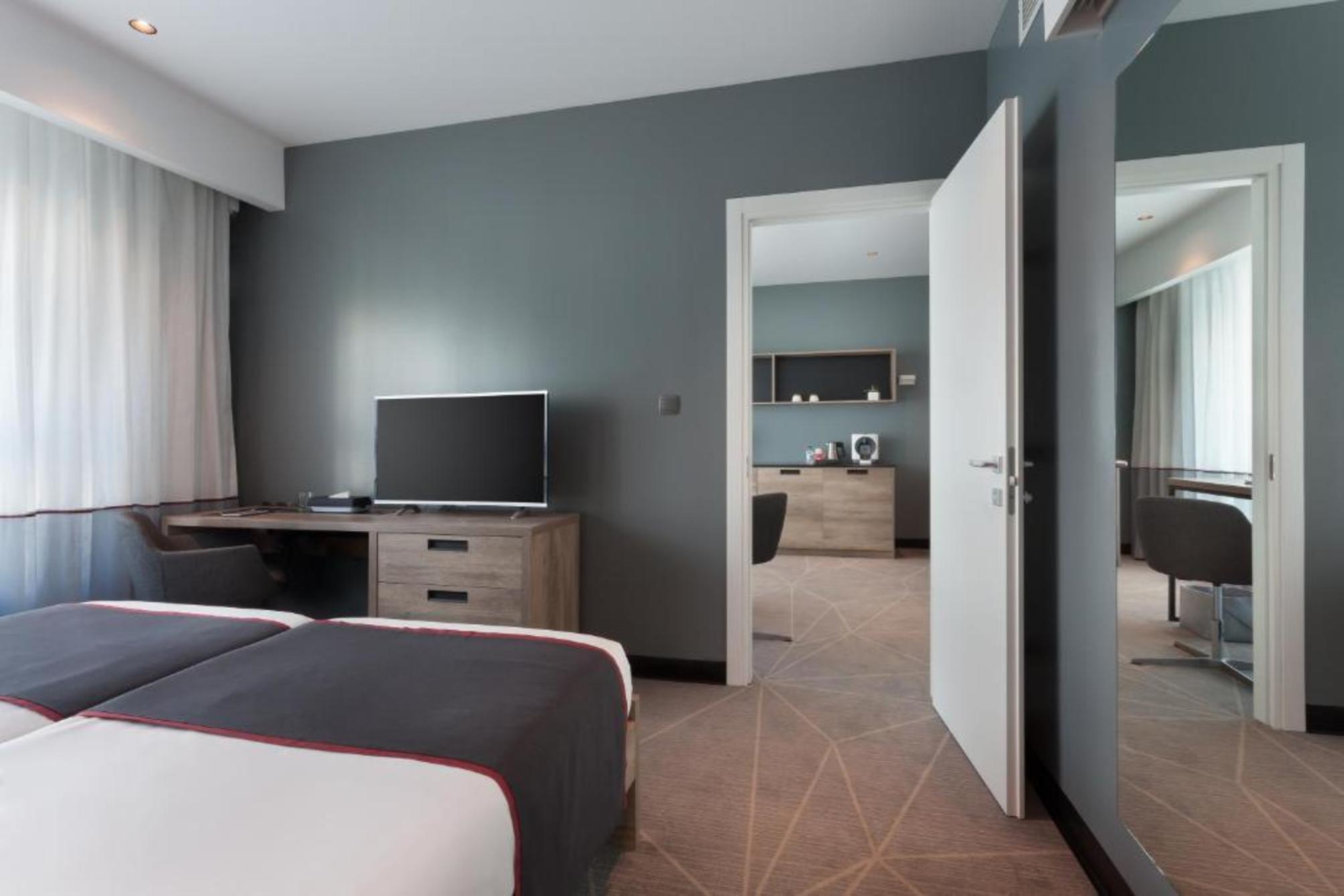 Superior suite