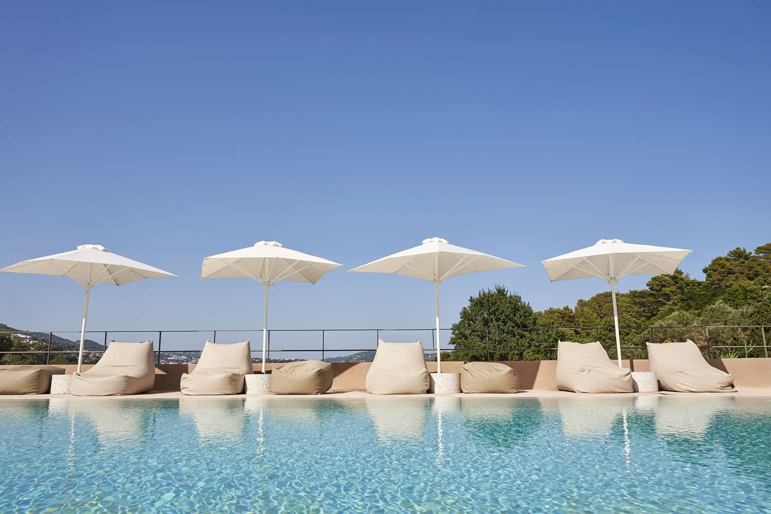

Trieste - Skiathos, Isole Greche - Radisson Resort Plaza Skiathos