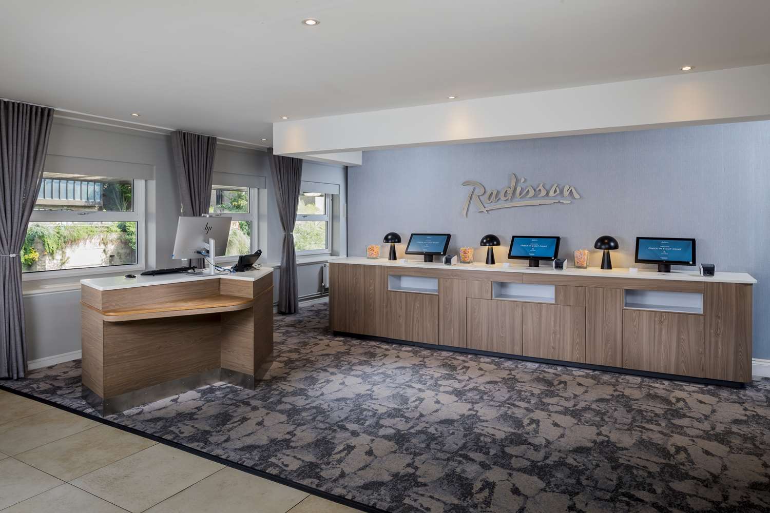 

Milano - York - Radisson Hotel York