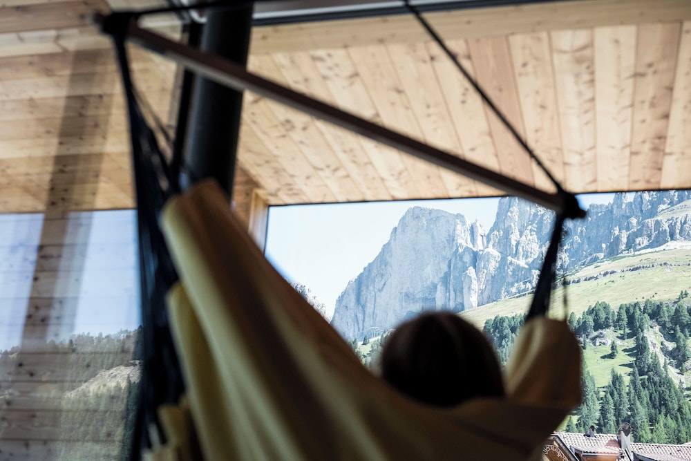 

Bari - Val di Fassa, Montagna Italia - Sporthotel Passo Carezza