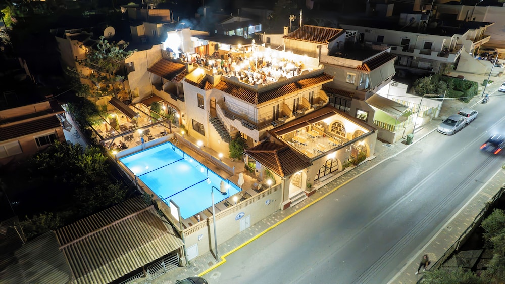 

Venezia - Heraklion - Erato Hotel