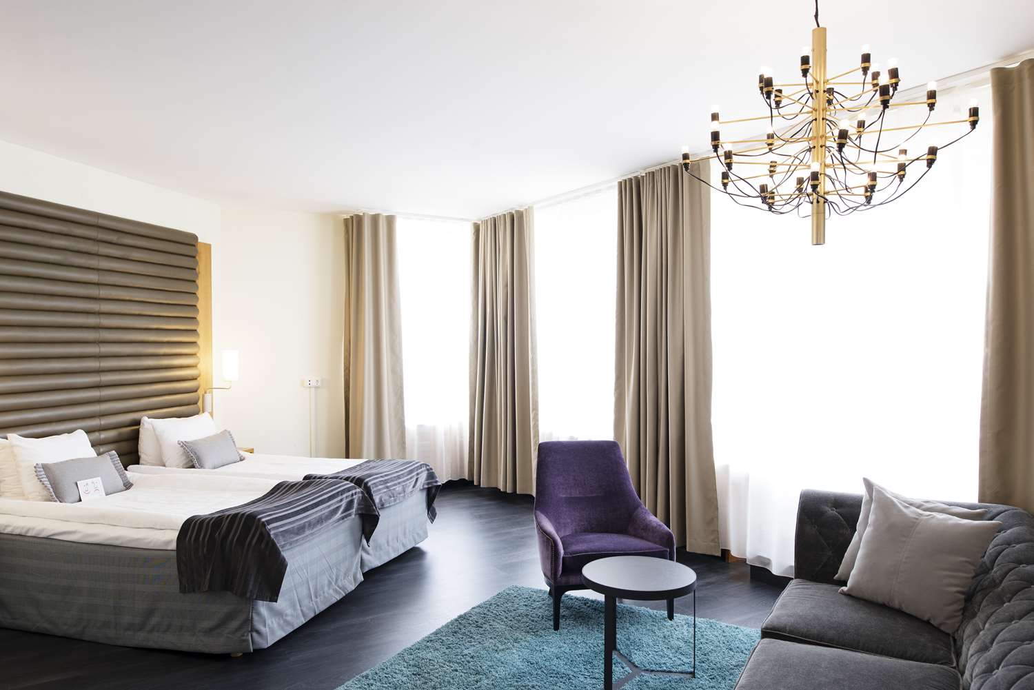 Suite, junior
