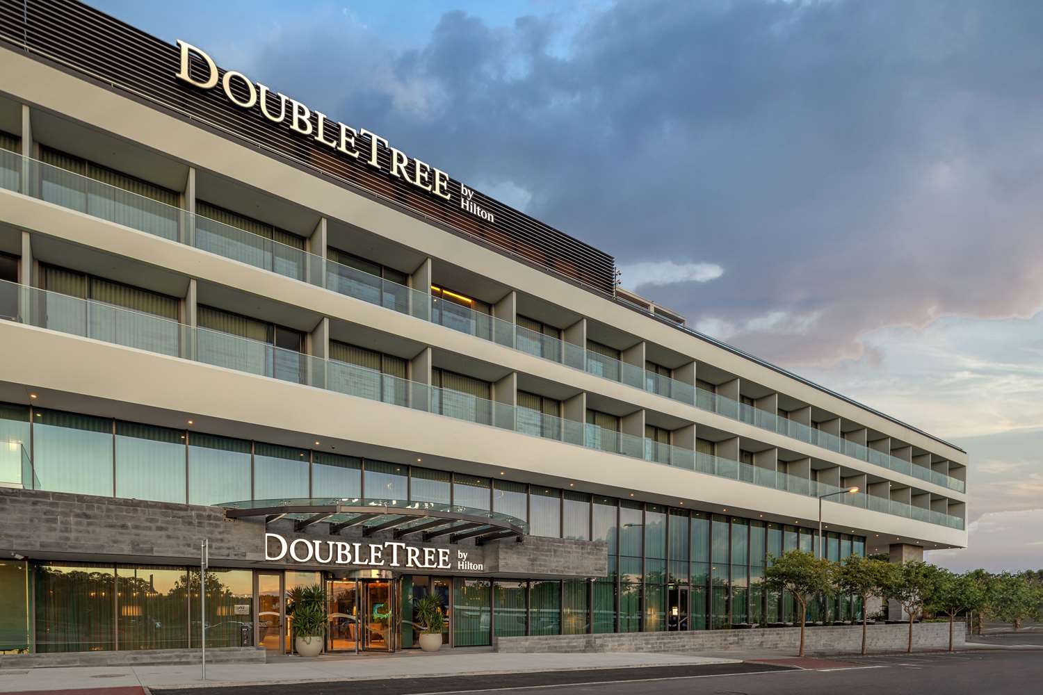 

Bari - Ponta Delgada - Doubletree By Hilton Lagoa Azores