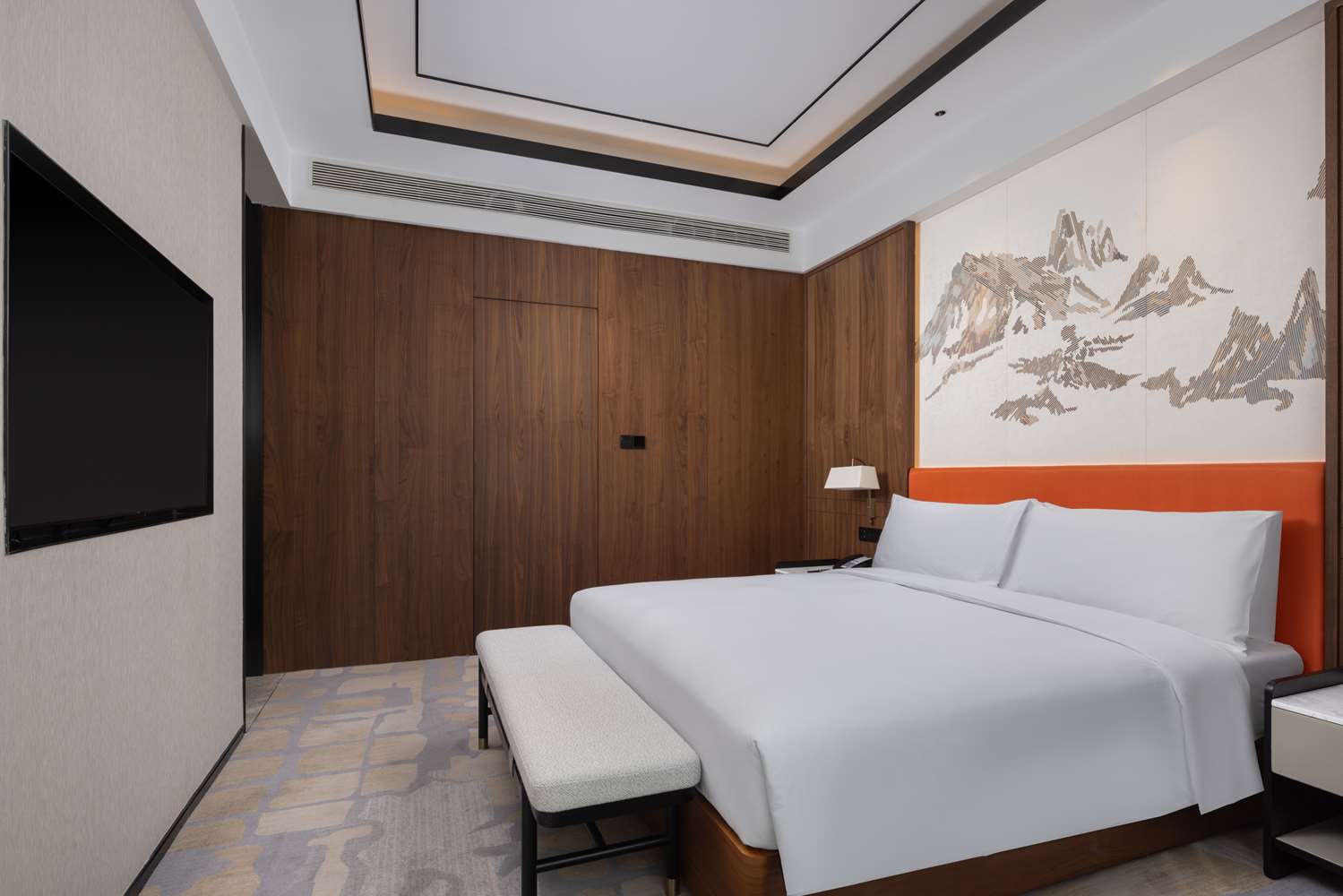 Deluxe suite