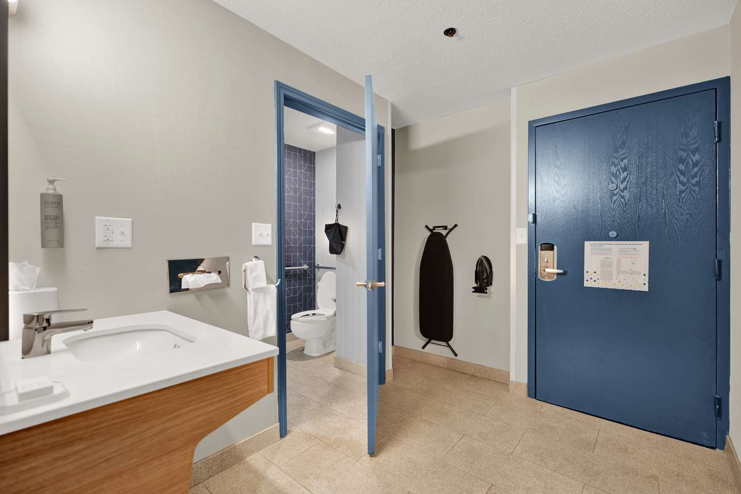 Double room, accessible