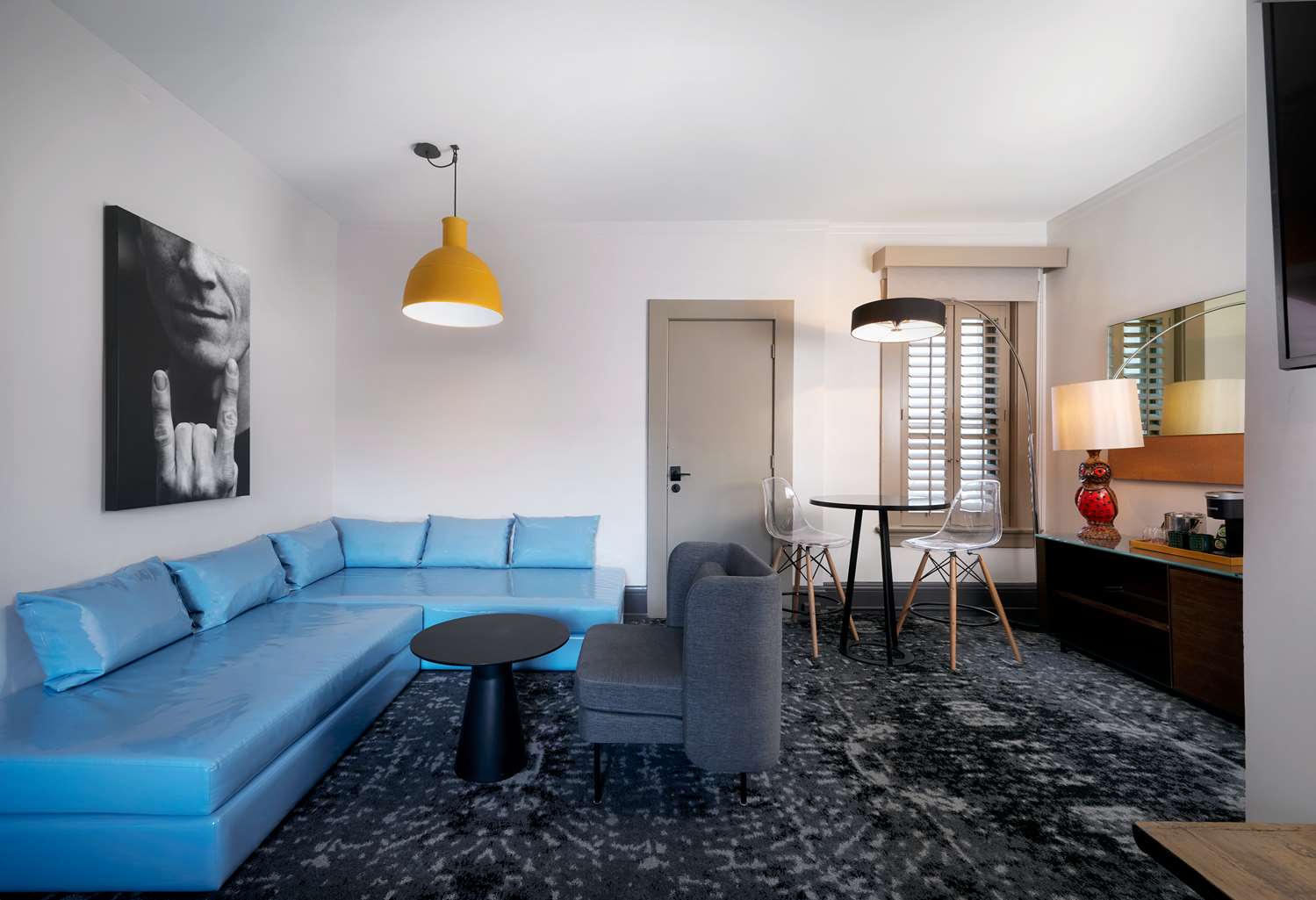 Suite, junior