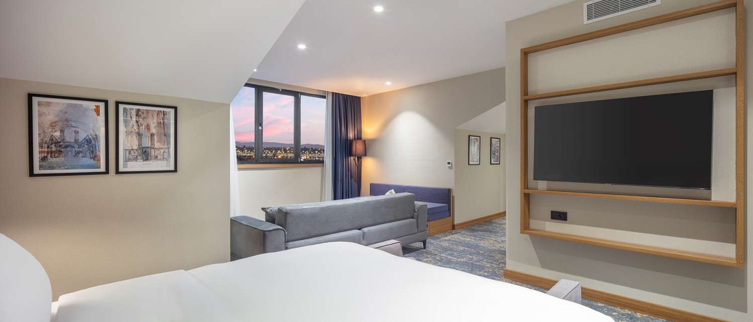 2 bedroom suite