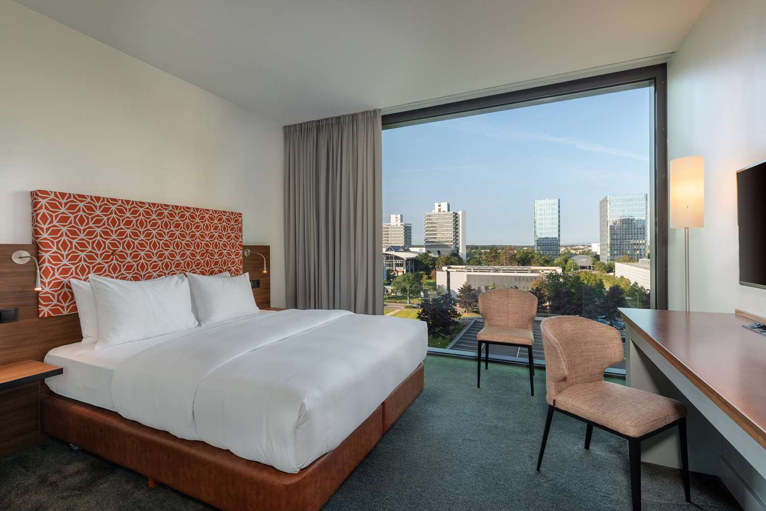  queen superior room 
