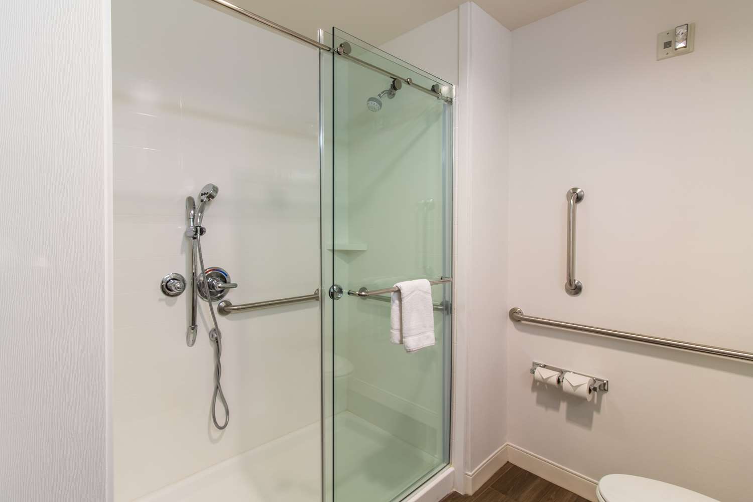 Double room, king