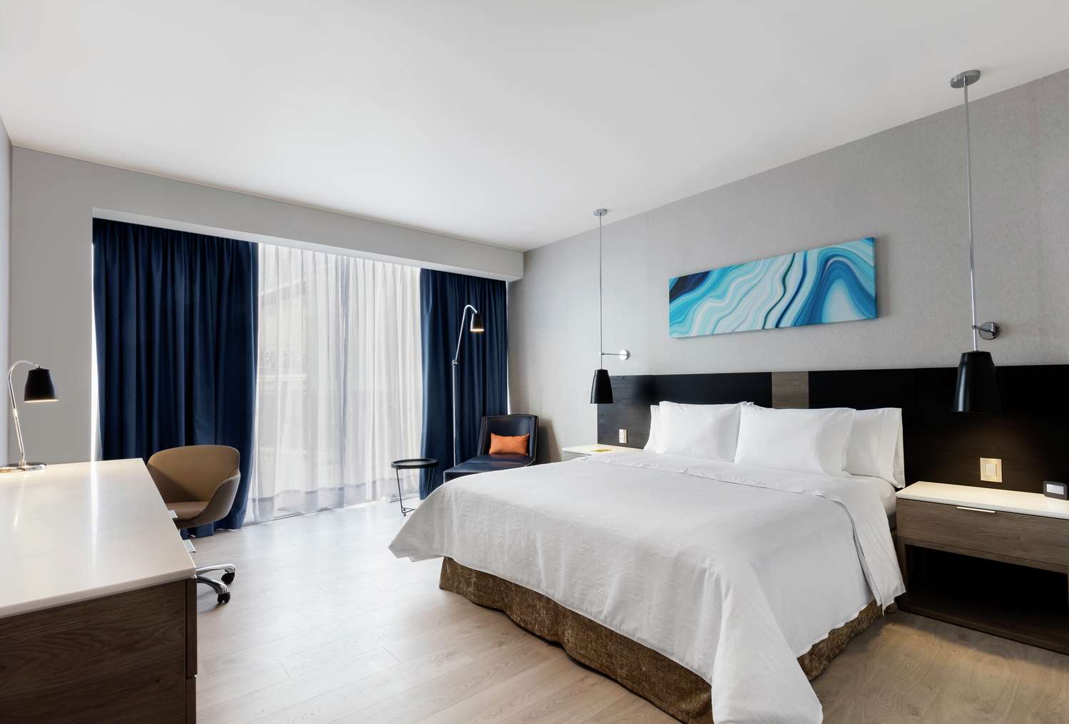 1 Bedroom Suite