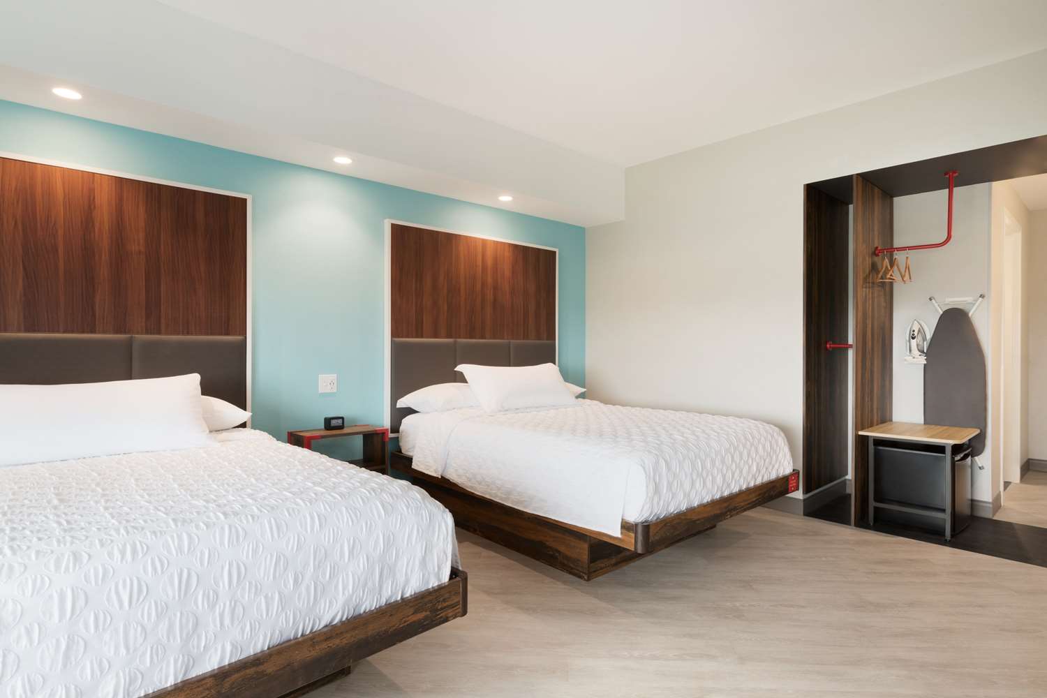 Twin room, accessible