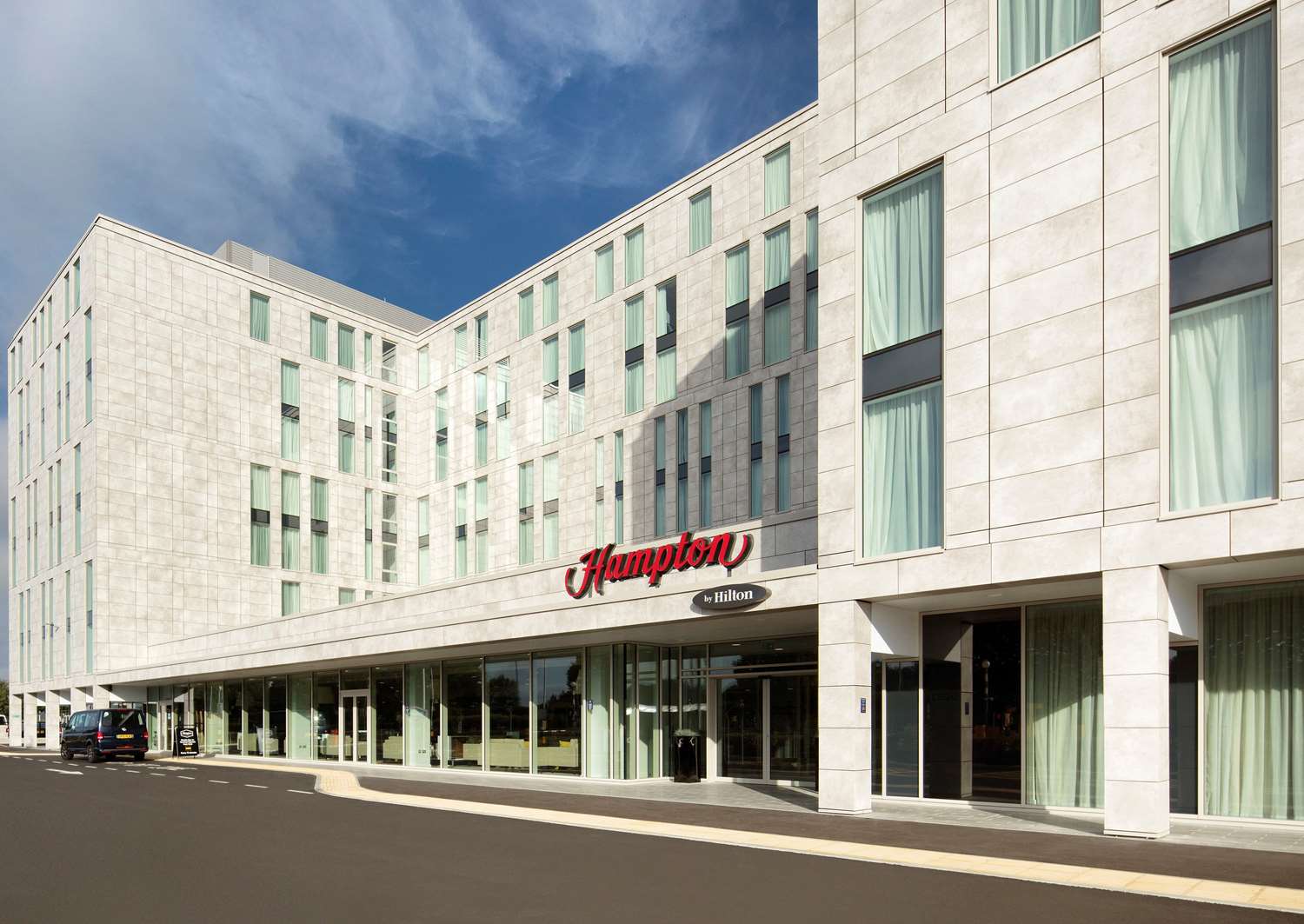 

Roma - Stansted - Hampton by Hilton London Stansted Airport