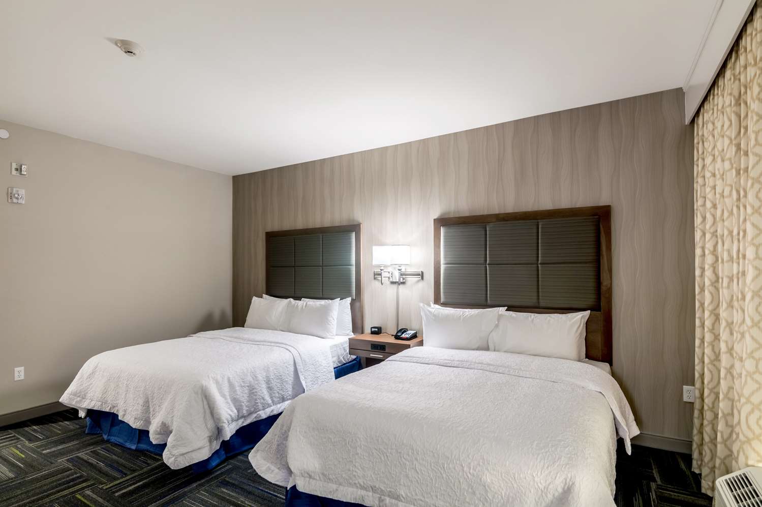 Twin room, accessible