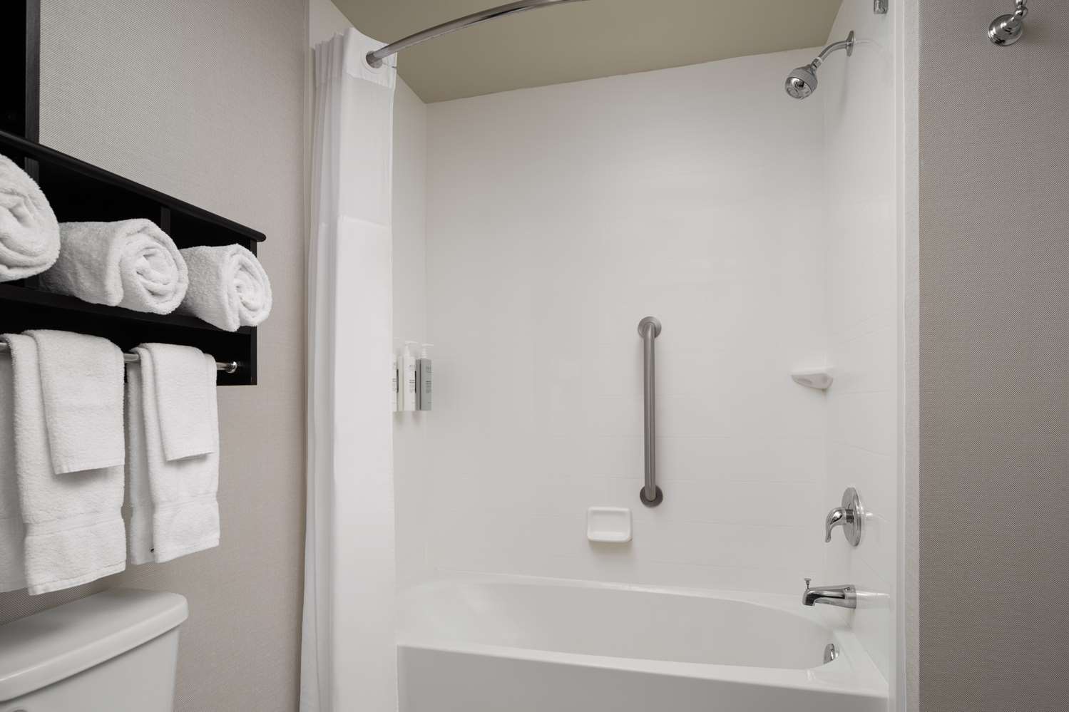 Chambre avec 2 lits, studio