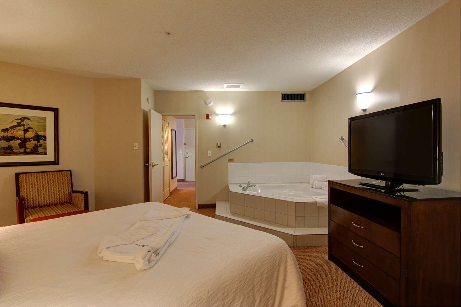 1 bedroom suite