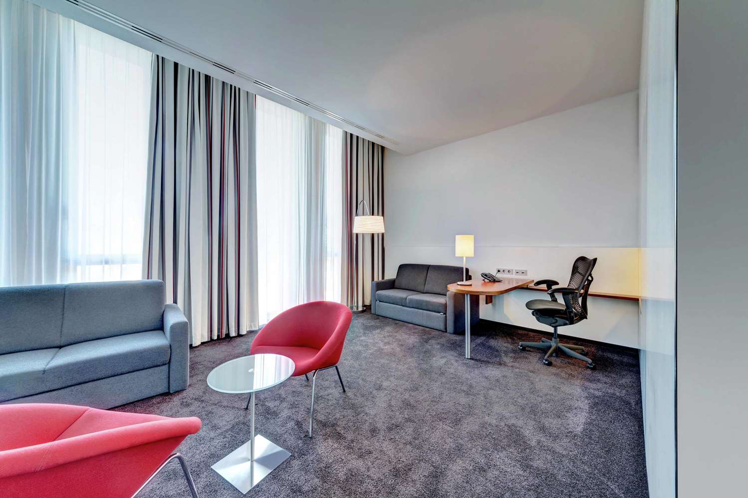 Suite, junior