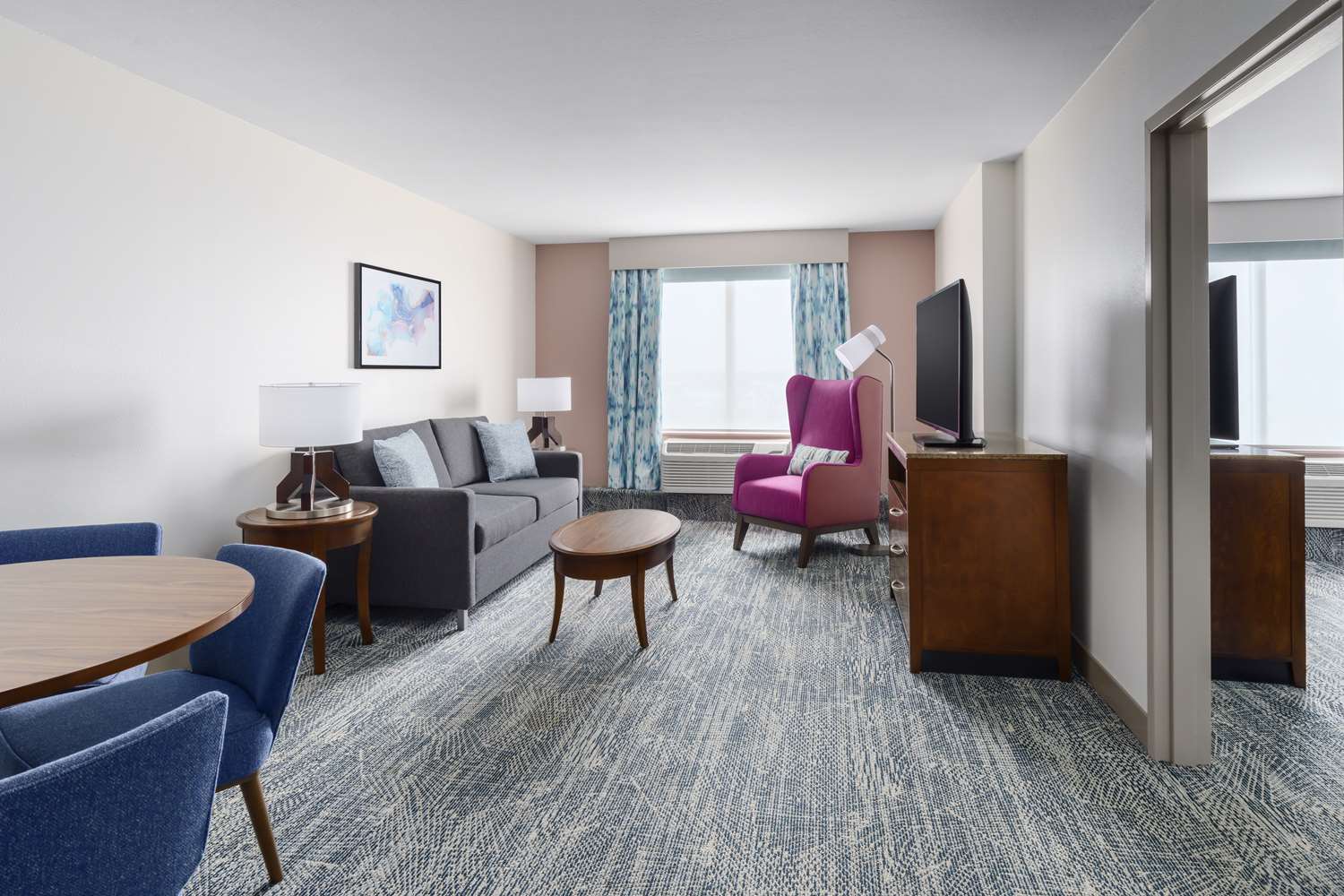 1 bedroom suite