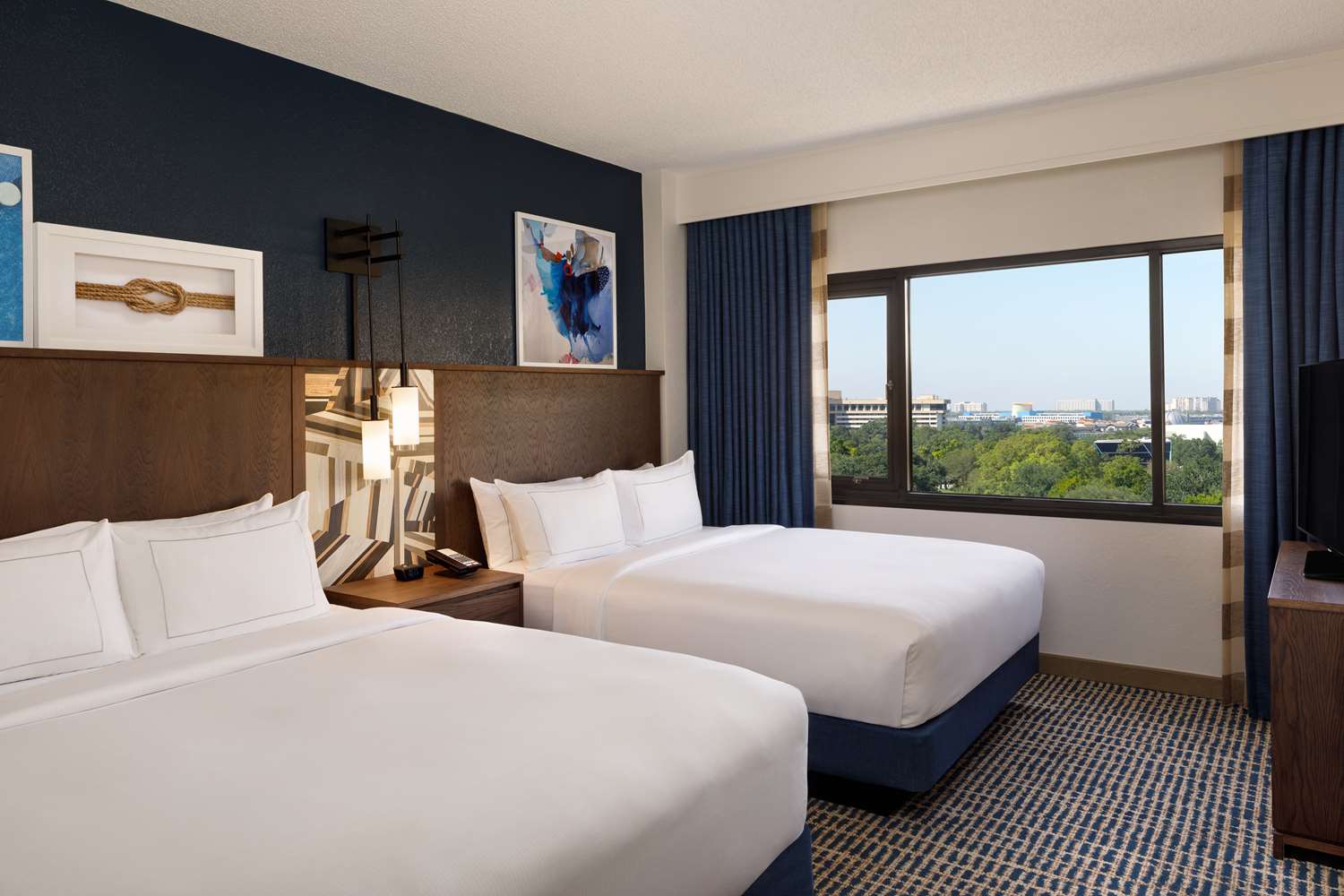 1 Bedroom Suite