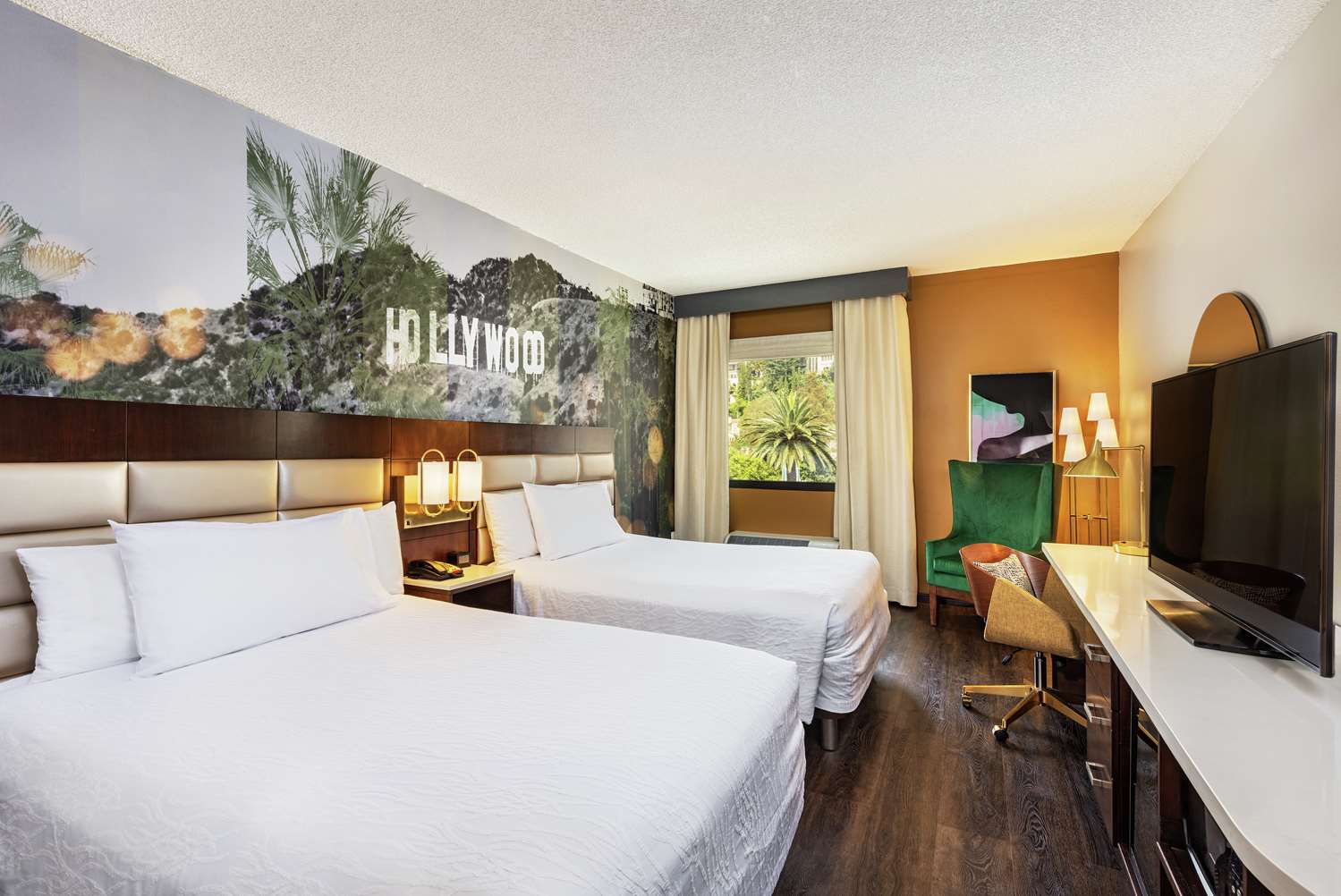 Twin room