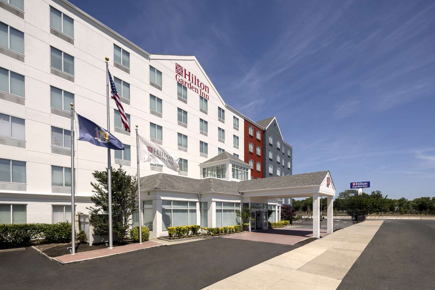 

Napoli - New York - Aeroporto JFK - Hilton Garden Inn Queens/JFK Airport