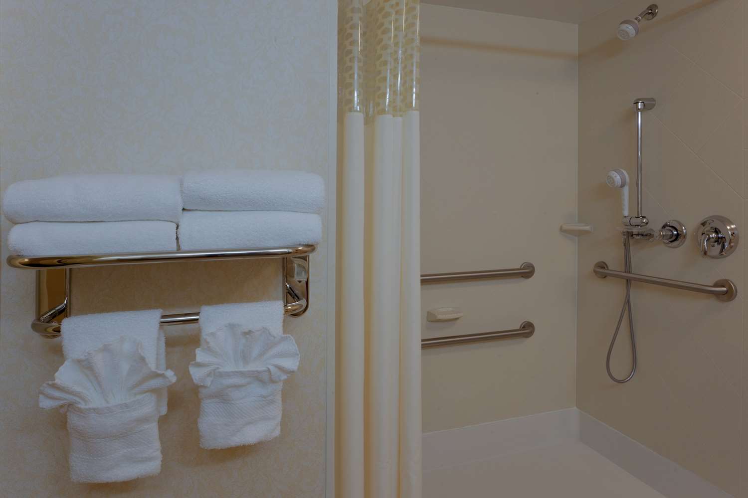 Double room, accessible