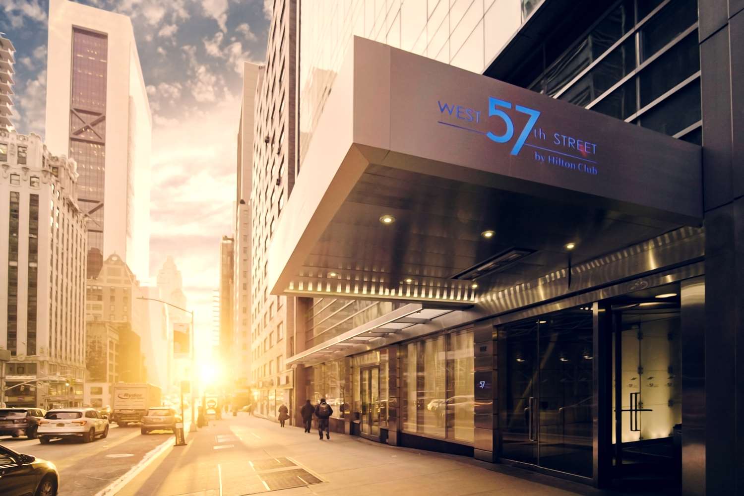

Cagliari - New York - Manhattan - West 57th Street by Hilton Club