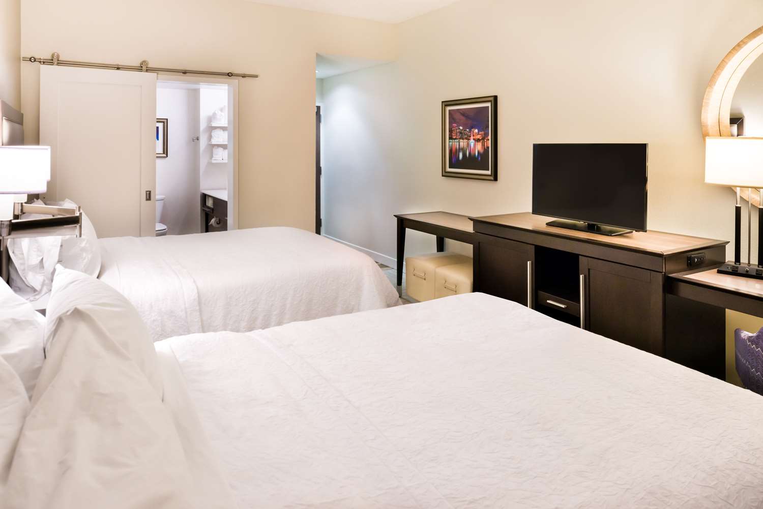 Chambre avec 2 lits