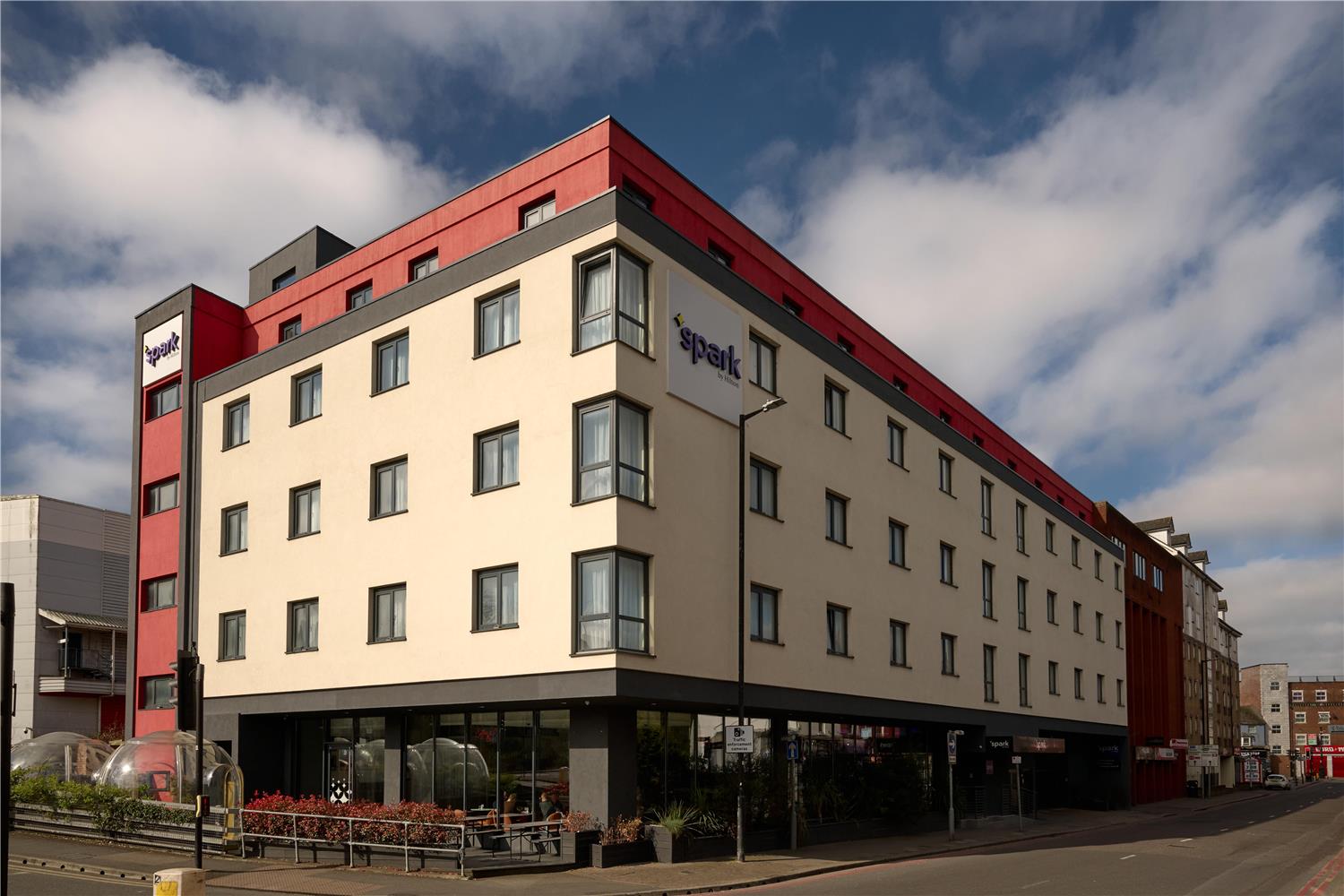 

Napoli - Luton - Spark by Hilton Luton
