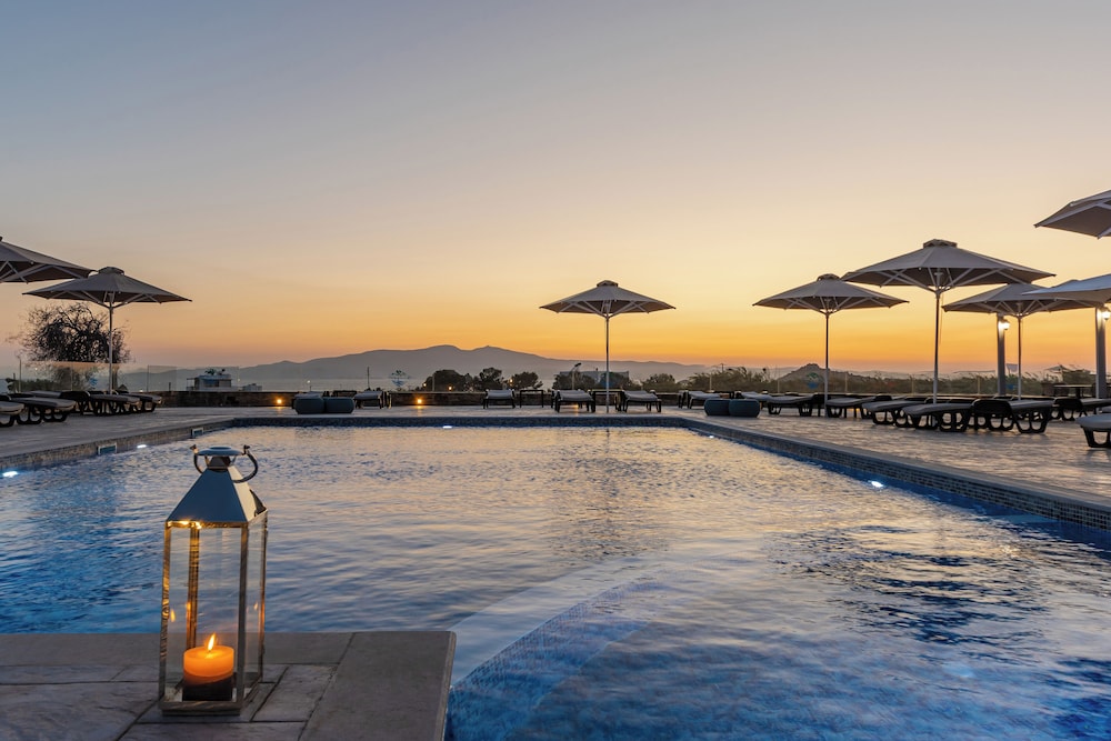 

Venezia - Plaka - Evripus Suites