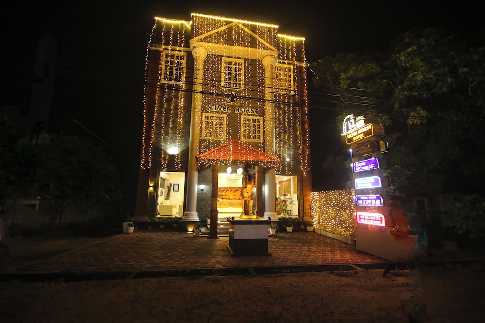 

Roma - Dambulla - Hotel Silver Horse Dambulla