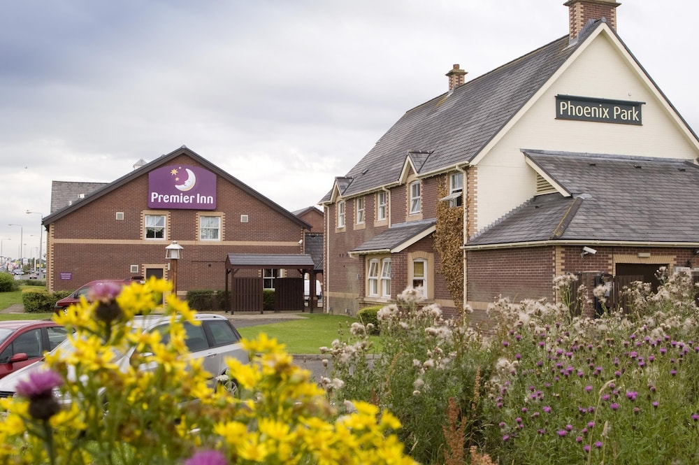 

Bologna - Glasgow - Premier Inn Glasgow - Paisley