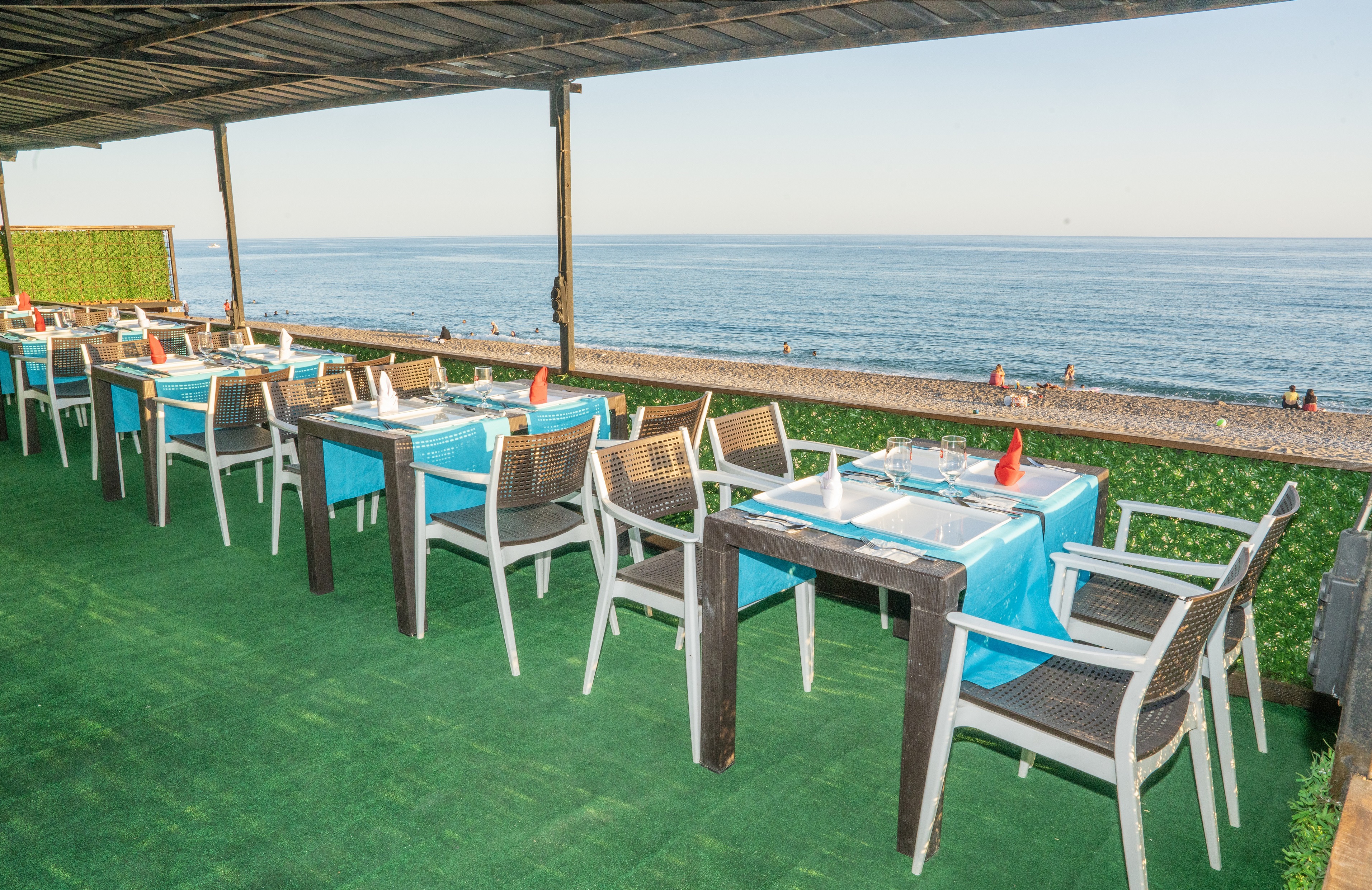 Bari - Kizilagac - Aperion Beach Hotel