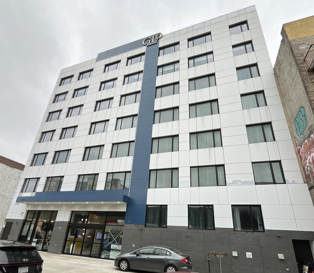 

Venezia - New York - Aeroporto La Guardia - GLō Best Western Bronx NYC