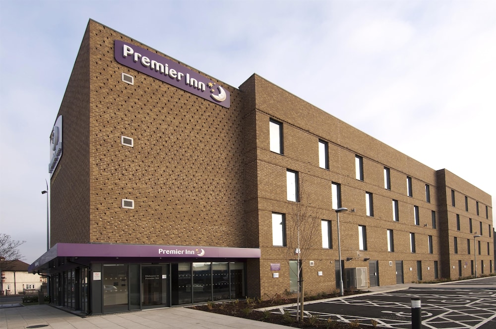 

Roma - Ilford - Premier Inn London Dagenham