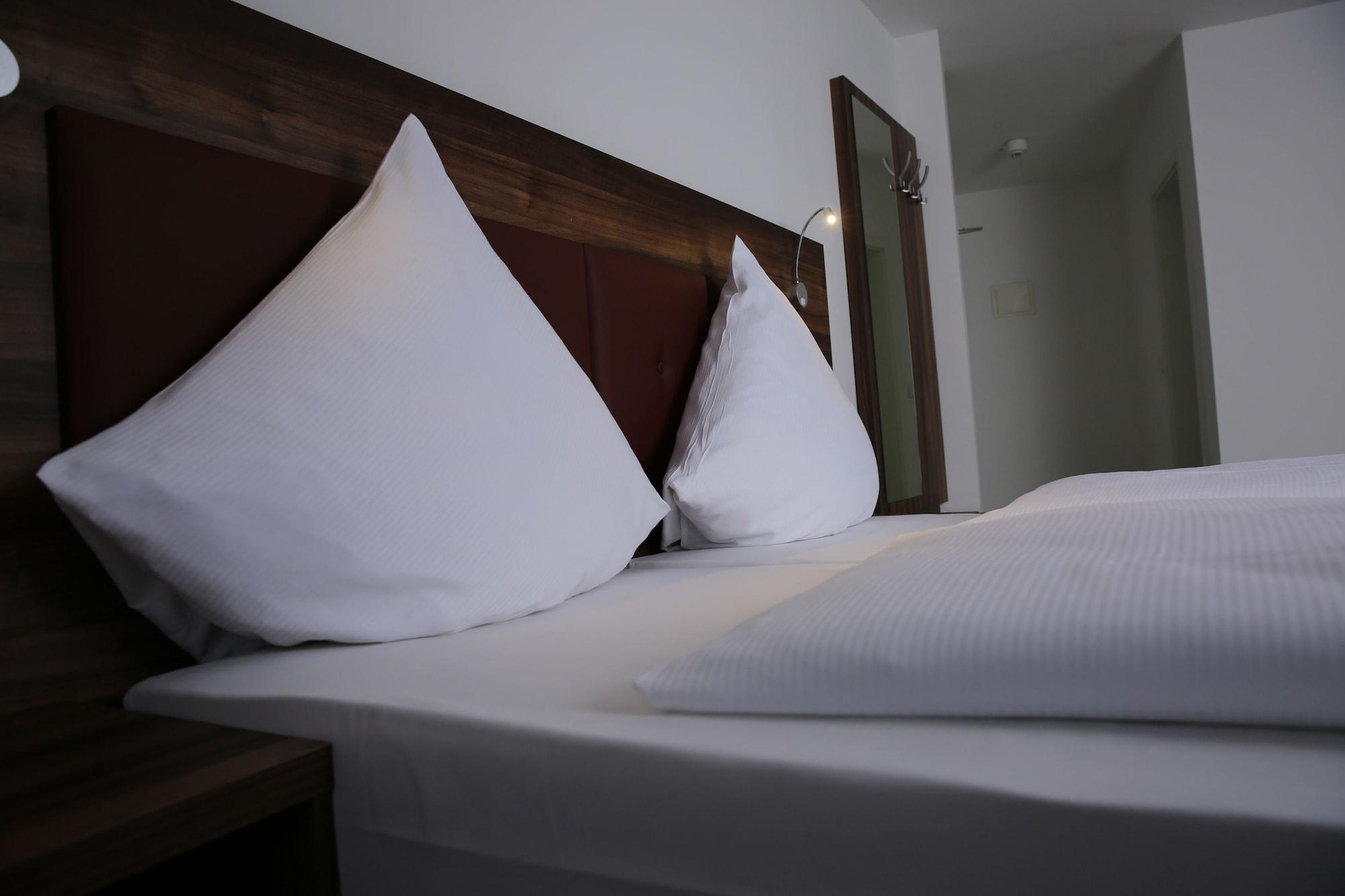 

Napoli - Francoforte sul Meno - Hotel Grand Corner