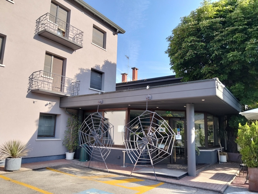 

Bari - Treviso - Hotel Due Ragni e Ristorante