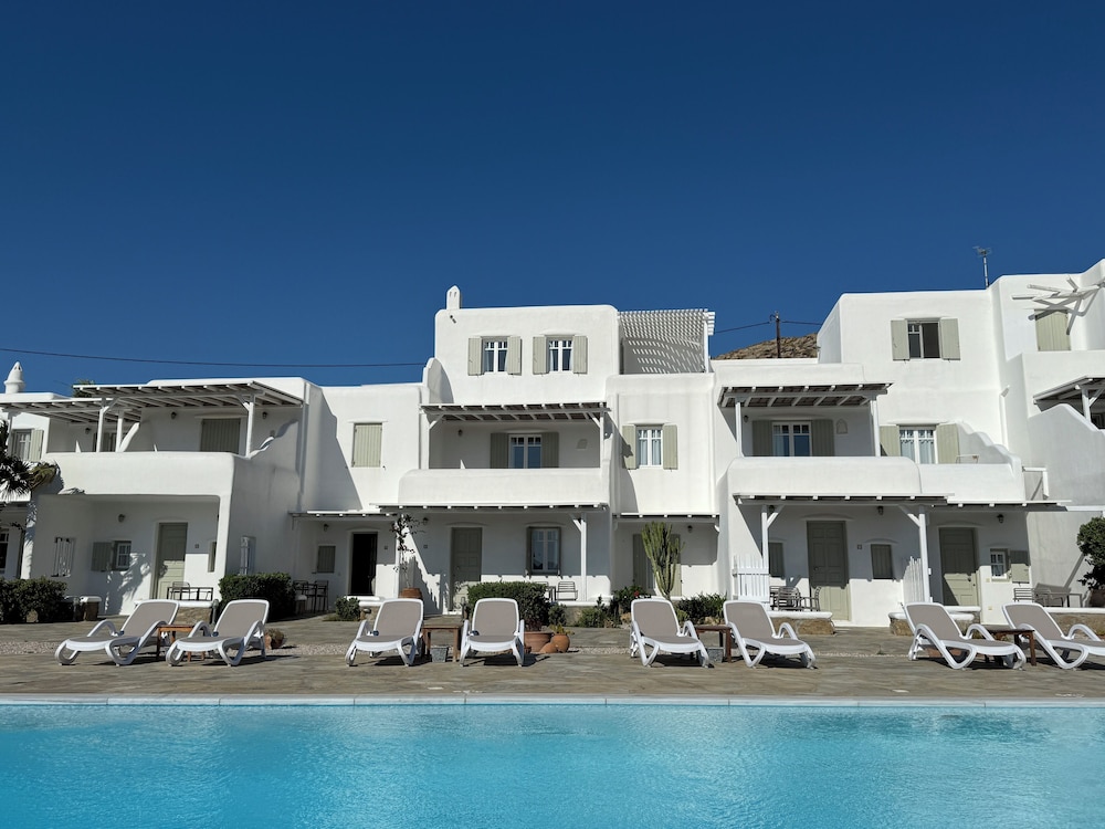 

Cagliari - Mykonos, Isole Greche - Yakinthos Residence