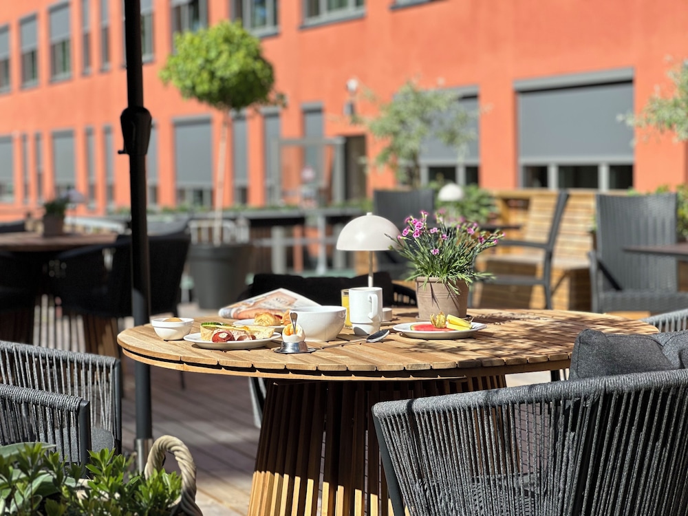 

Milano - Goteborg - Spar Hotel Majorna