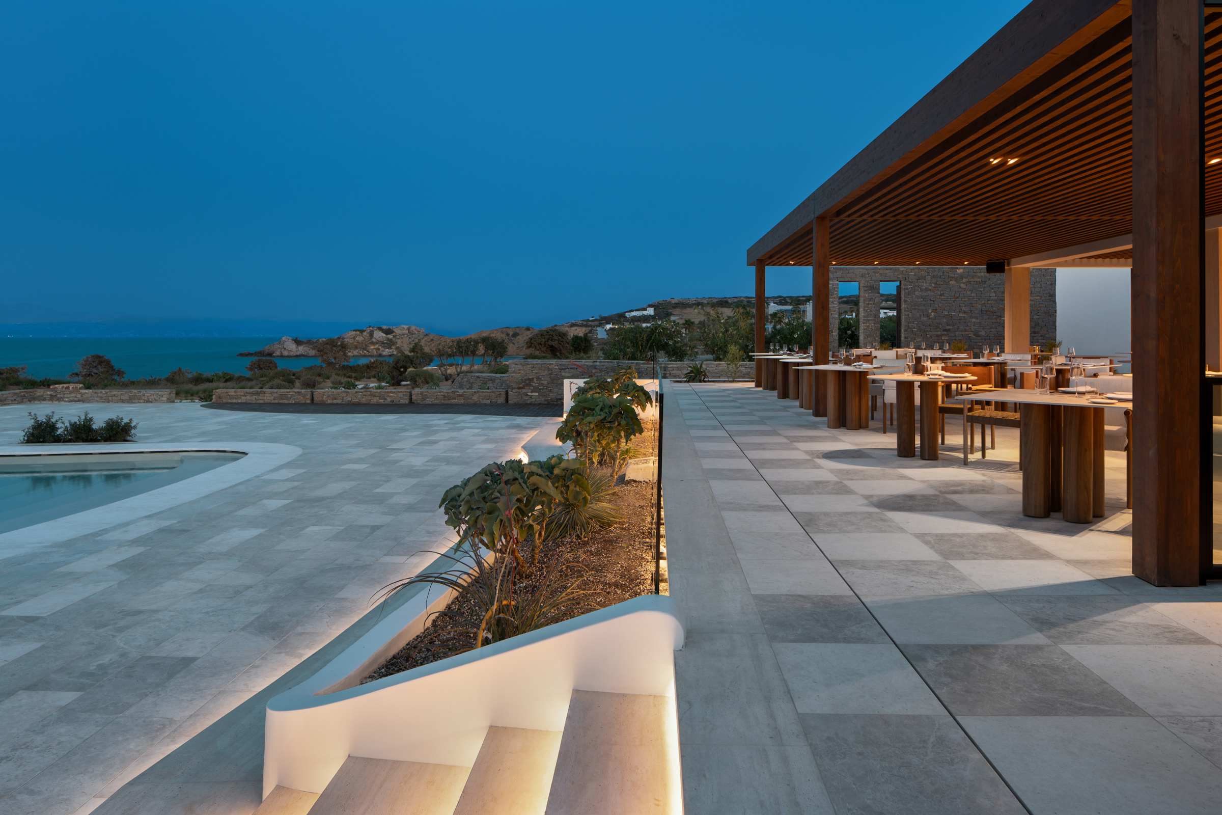 

Palermo - Naousa, Paros - Vione Paros