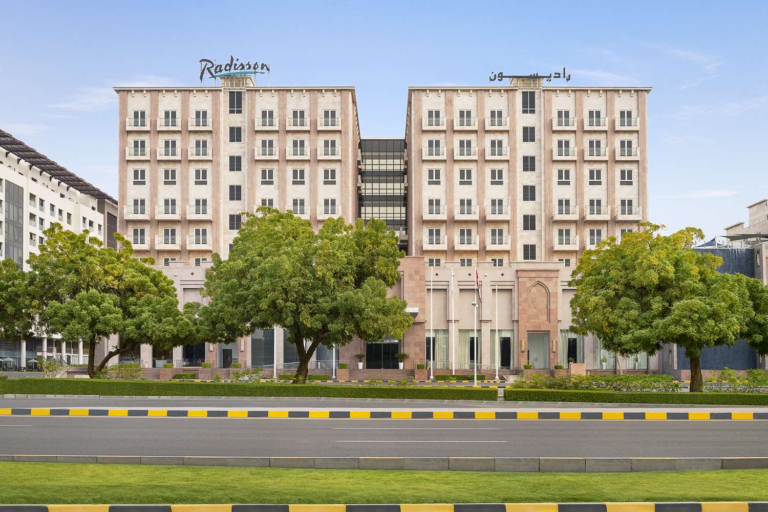

Bologna - Muscat - Radisson Hotel Muscat Panorama