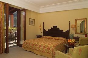 

Bari - Lipari, Isole Eolie - Arciduca Grand Hotel