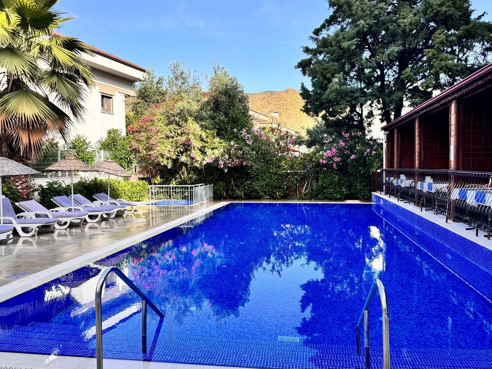 

Milano - Marmaris - Navy Hotel